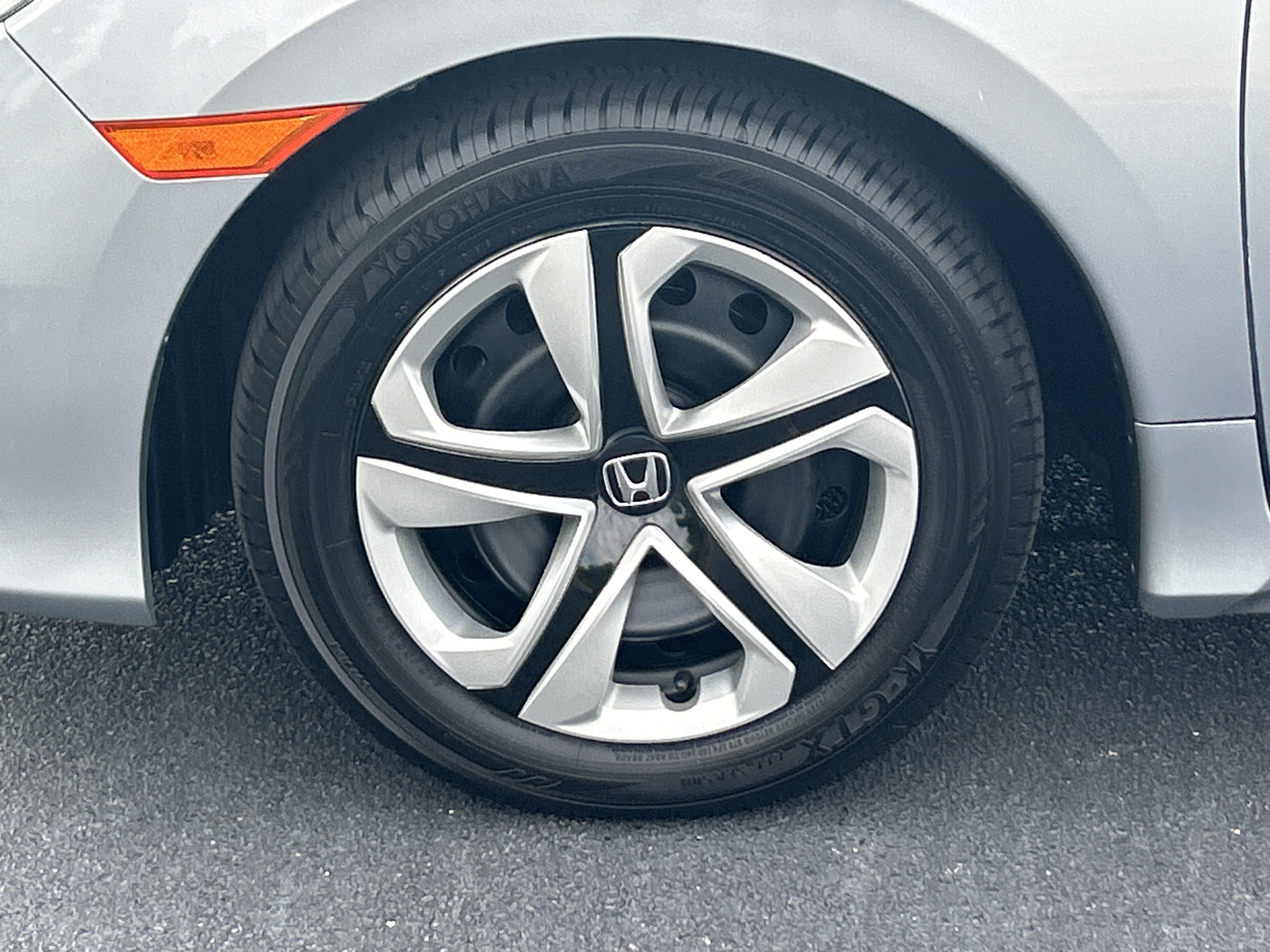 Used 2018 Honda Civic LX image 32