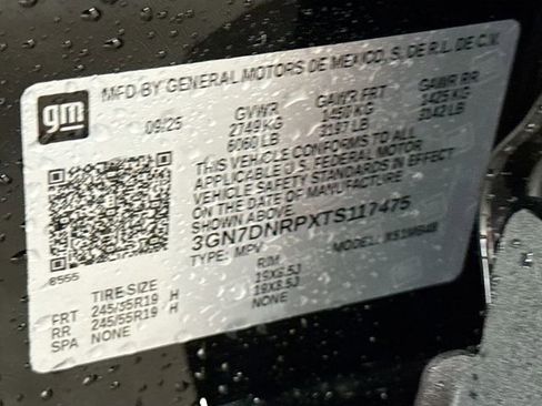 New 2026 Chevrolet Equinox EV LT FWD image 32