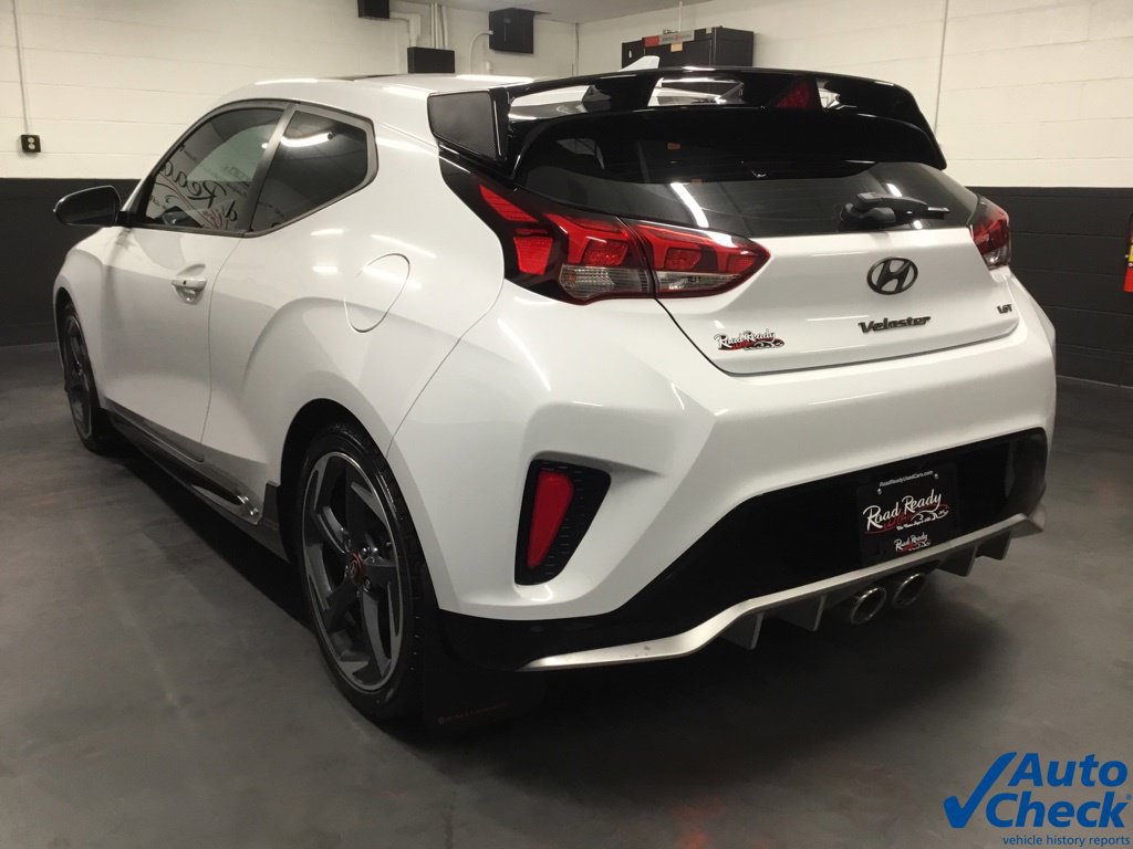 Used 2021 Hyundai Veloster Turbo FWD image 8
