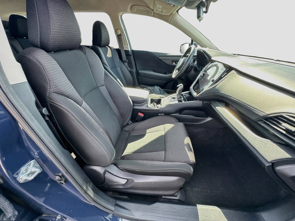 Certified 2025 Subaru Outback Premium AWD/4WD image 27
