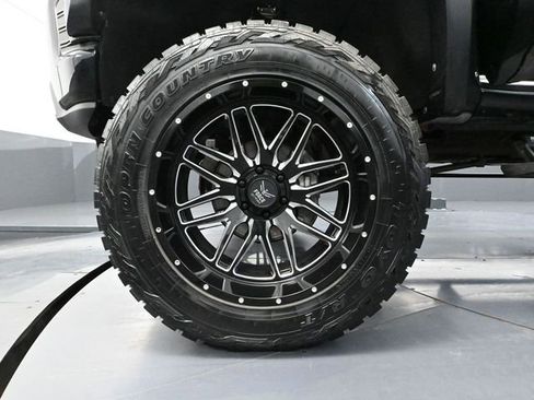 Used 2021 Chevrolet Silverado 1500 RST w/ Texas Edition Plus image 20