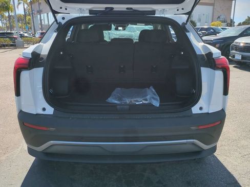 New 2026 Chevrolet Blazer EV LT w/ Midnight/Sport Edition FWD image 25