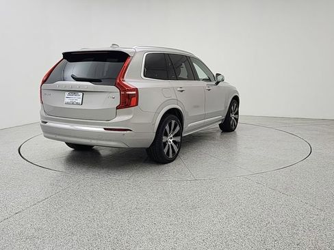 Certified 2025 Volvo XC90 T8 Plus w/ Protection Package Premier AWD/4WD image 5