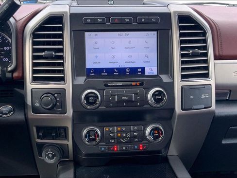 Used 2021 Ford F250 Platinum w/ FX4 Off-Road Package image 8