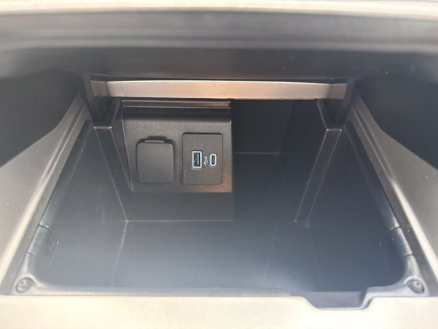 Used 2021 Ford Explorer 2WD image 27