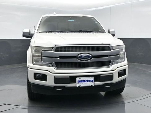 Used 2018 Ford F150 Platinum w/ Equipment Group 701A Luxury AWD/4WD image 3