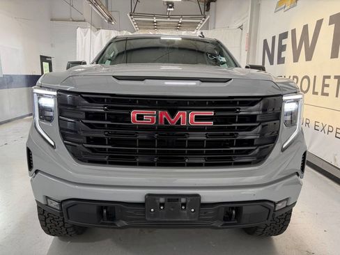 Used 2024 GMC Sierra 1500 Elevation AWD/4WD image 23