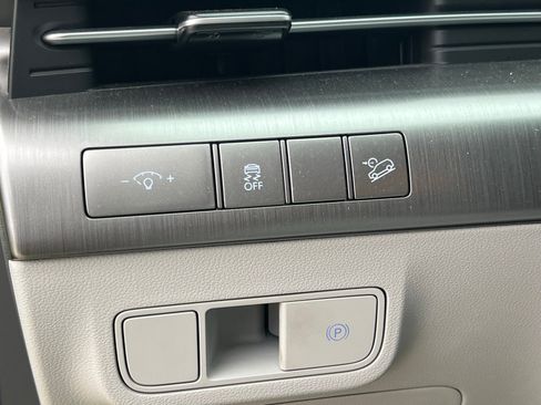 Certified 2024 Hyundai Kona SEL image 25