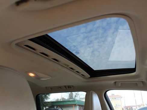 Used 2015 Volvo XC70 3.2 Premier Plus image 30