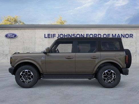 New 2025 Ford Bronco Outer Banks image 3
