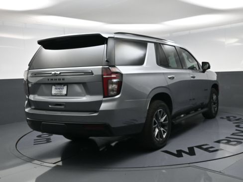 Used 2023 Chevrolet Tahoe Z71 w/ Luxury Package AWD/4WD image 9