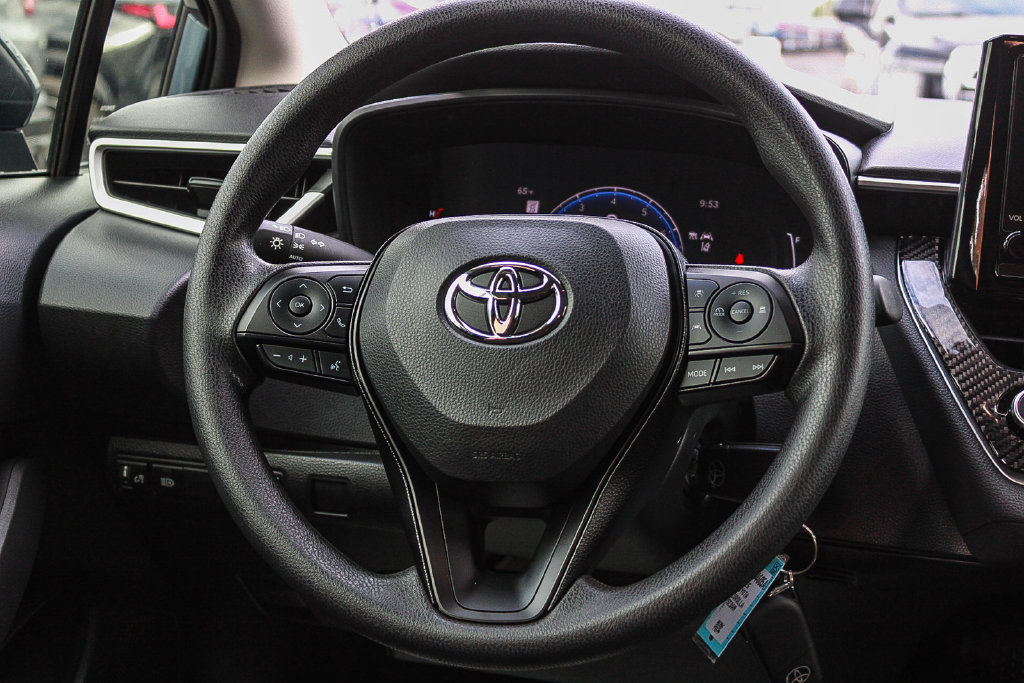 Used 2026 Toyota Corolla LE FWD image 15