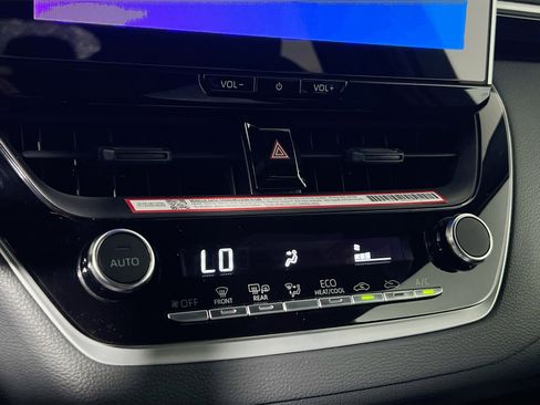 New 2026 Toyota Corolla SE image 27