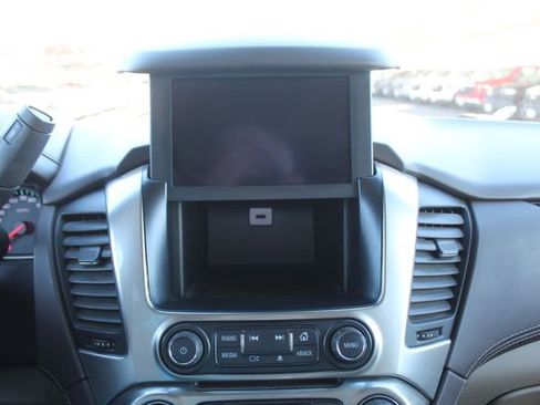 Used 2019 Chevrolet Tahoe LT image 29