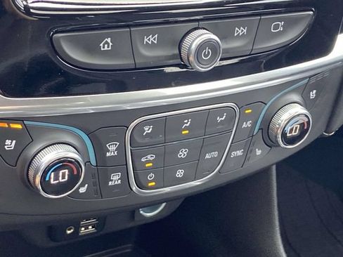 Certified 2023 Chevrolet Traverse Premier w/ LPO, Floor Liner Package FWD image 25