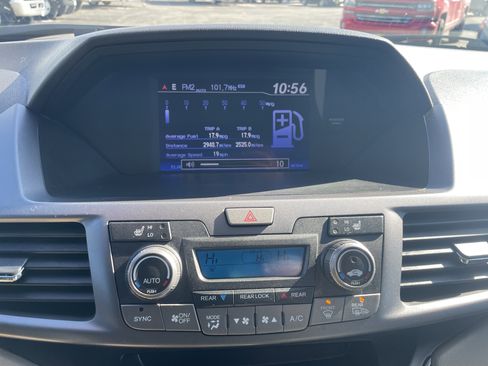 Used 2012 Honda Odyssey EX-L image 20