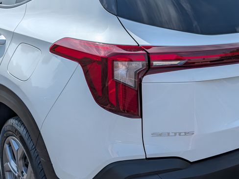 Certified 2024 Kia Seltos LX AWD/4WD image 17