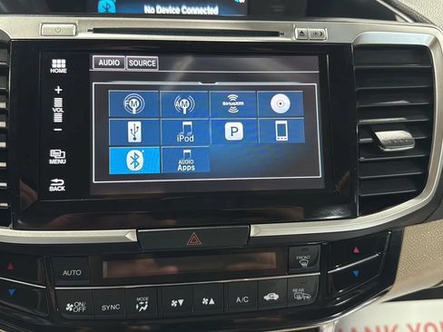 Used 2016 Honda Accord EX-L image 23