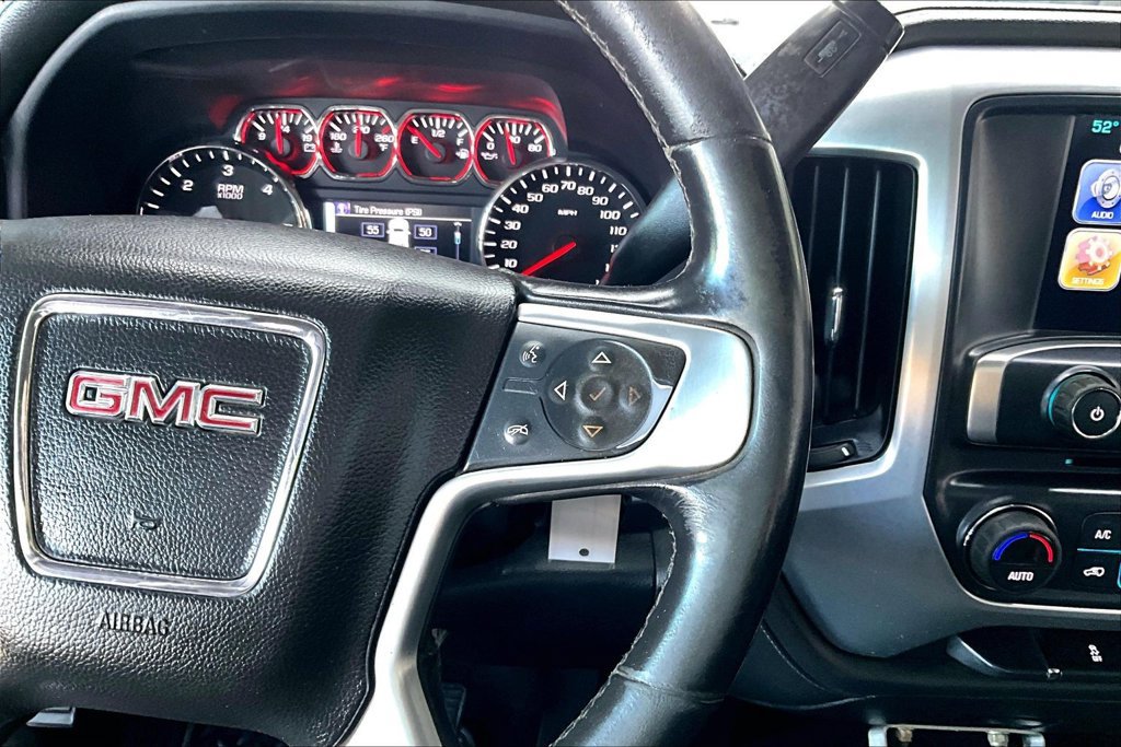 Used 2017 GMC Sierra 2500 SLE w/ HD SLE Preferred Plus Package AWD/4WD image 11