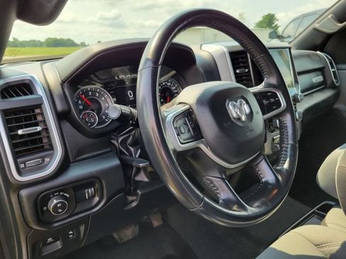Used 2022 RAM 1500 Big Horn AWD/4WD image 12