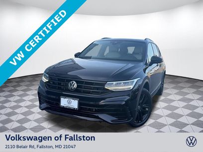 Certified 2022 Volkswagen Tiguan SE R-Line
