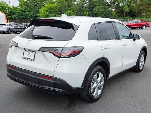 Certified 2024 Honda HR-V LX image 14