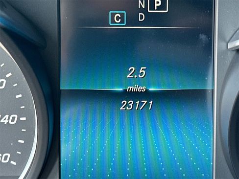 Used 2022 Mercedes-Benz GLC 300 GLC 300 image 4