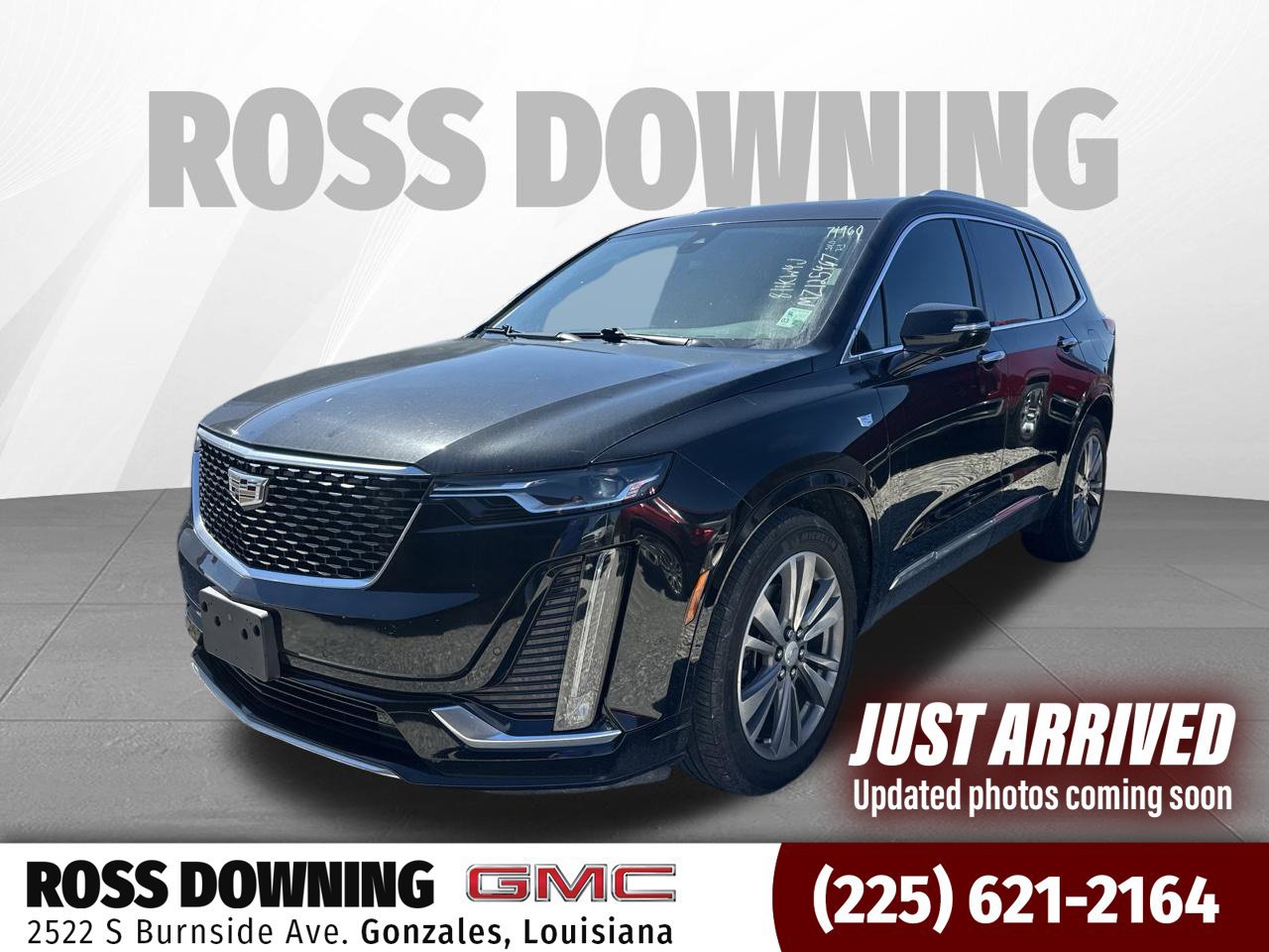 Used 2021 Cadillac XT6 Premium Luxury w/ LPO, Floor Liner Package FWD image 1