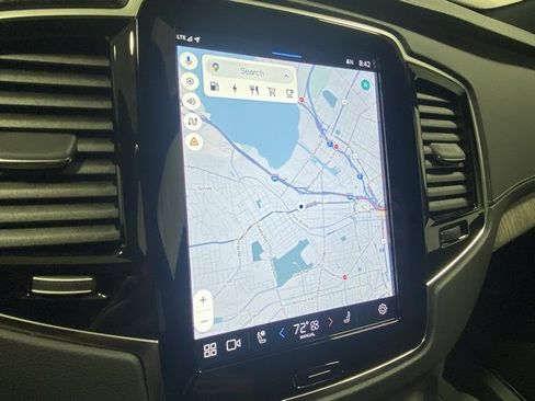 Certified 2023 Volvo XC90 T8 Ultimate w/ Lounge Package image 19