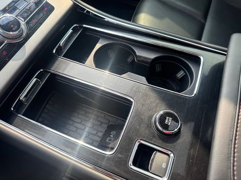 Used 2023 Lincoln Aviator AWD w/ Premium Package image 22