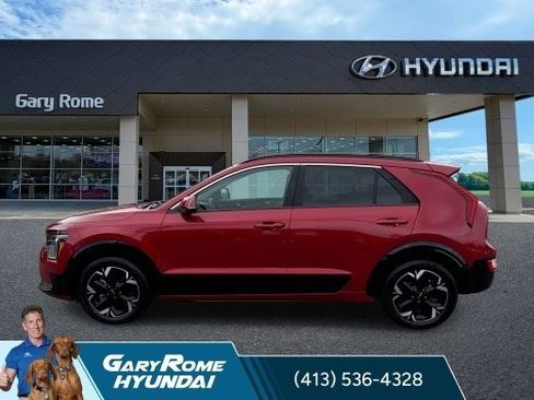 Used 2024 Kia Niro Wind w/ Wind Preserve Package FWD image 13