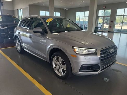 Used 2018 Audi Q5 2.0T Premium AWD/4WD image 2