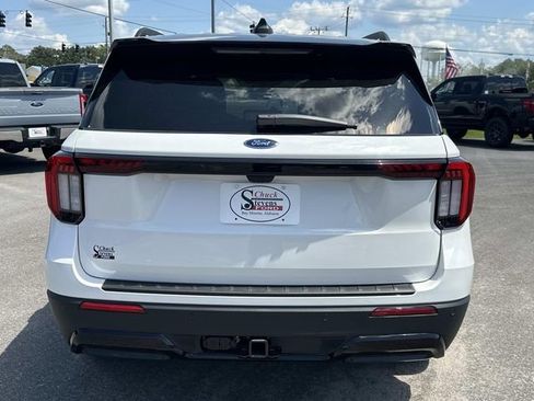 New 2025 Ford Explorer ST-Line image 4