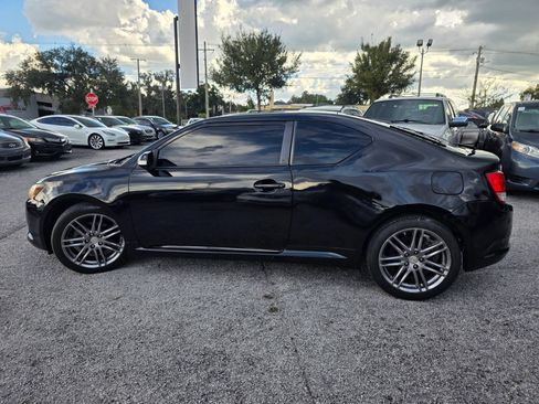 Used 2011 Scion tC FWD image 4
