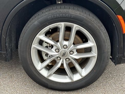 Used 2023 Dodge Durango GT RWD image 4