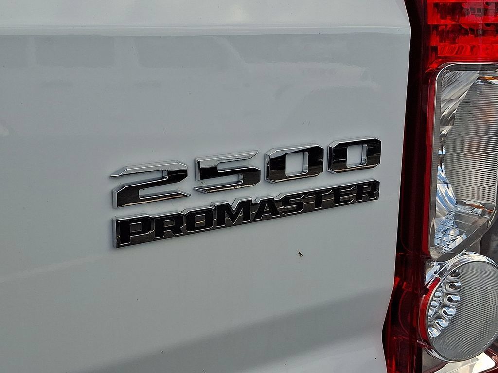 New 2026 RAM ProMaster 2500 w/ Quick Order Package 22G SLT FWD image 8
