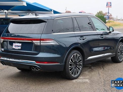 Used 2023 Lincoln Aviator Black Label w/ Class IV Trailer Tow Package image 3
