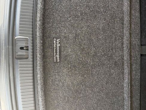 Used 2019 Volkswagen Atlas SEL R-Line FWD image 8