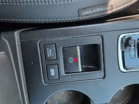 Used 2019 Subaru Outback 2.5i Limited image 18