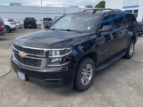 Used 2016 Chevrolet Suburban LT AWD/4WD image 3
