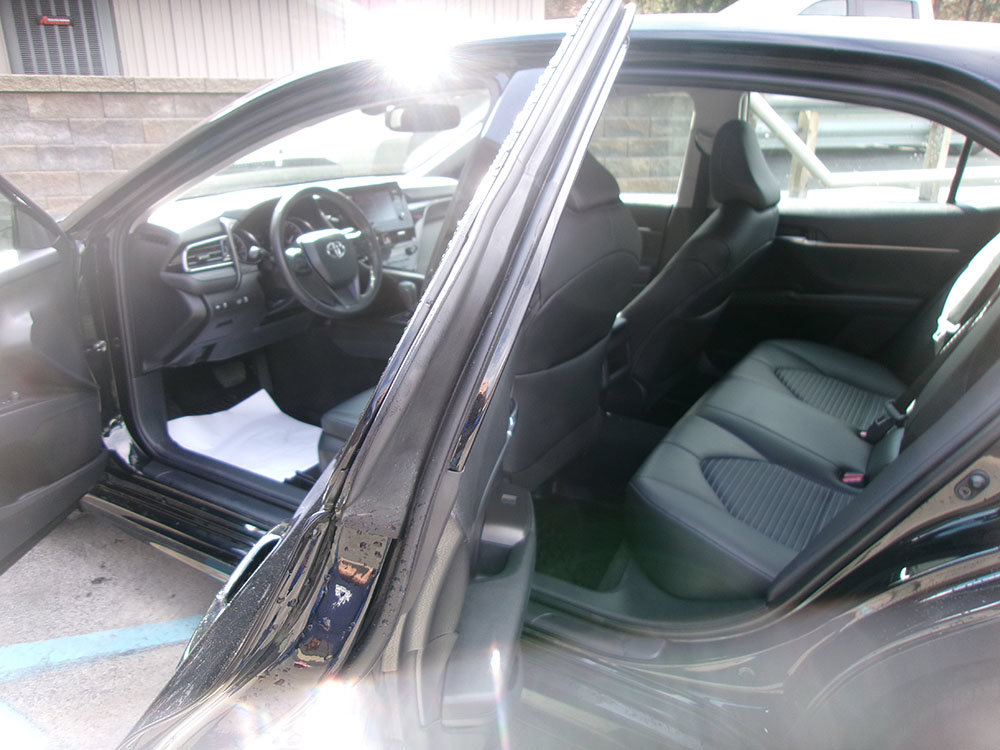 Used 2023 Toyota Camry SE w/ Convenience Package AWD/4WD image 12