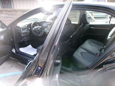 Used 2023 Toyota Camry SE w/ Convenience Package AWD/4WD image 12