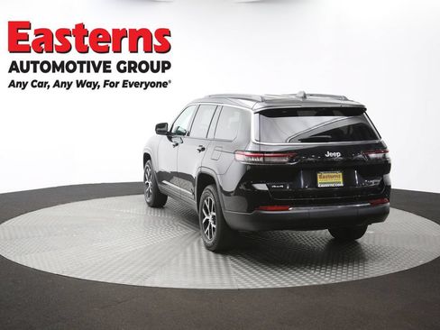 Used 2024 Jeep Grand Cherokee L Limited w/ Luxury Tech Group II AWD/4WD image 68