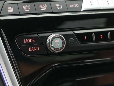 Used 2019 BMW M850i xDrive Coupe AWD/4WD image 32