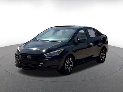 Used 2025 Nissan Versa SV FWD image 7
