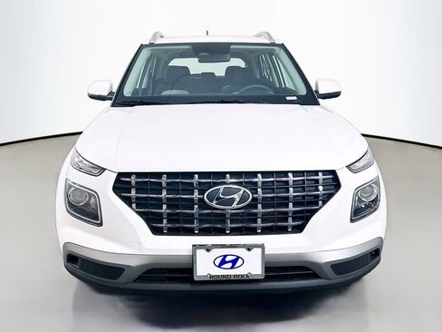 New 2026 Hyundai Venue SEL image 2