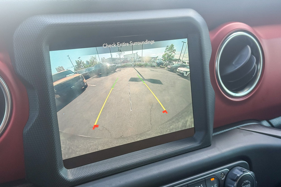 Used 2020 Jeep Wrangler Unlimited Rubicon AWD/4WD image 22