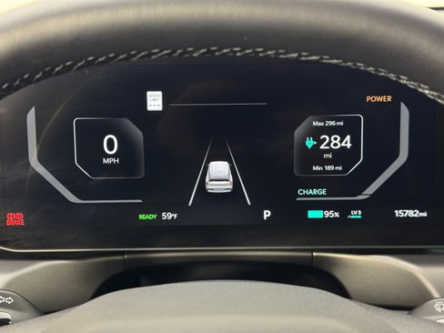 Used 2024 Kia EV9 Land image 21