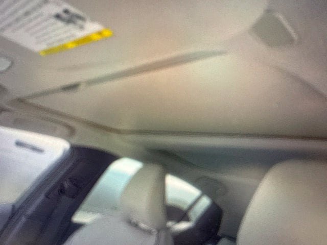 Used 2024 Toyota Prius XLE AWD/4WD image 10