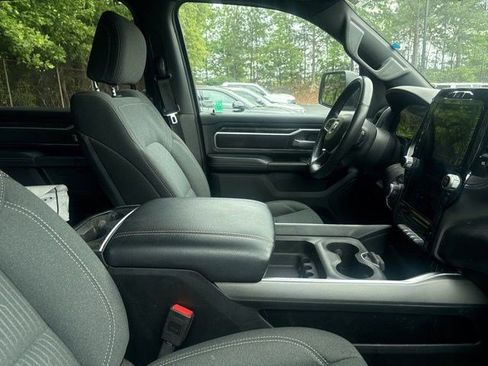 Used 2024 RAM 1500 Big Horn AWD/4WD image 7